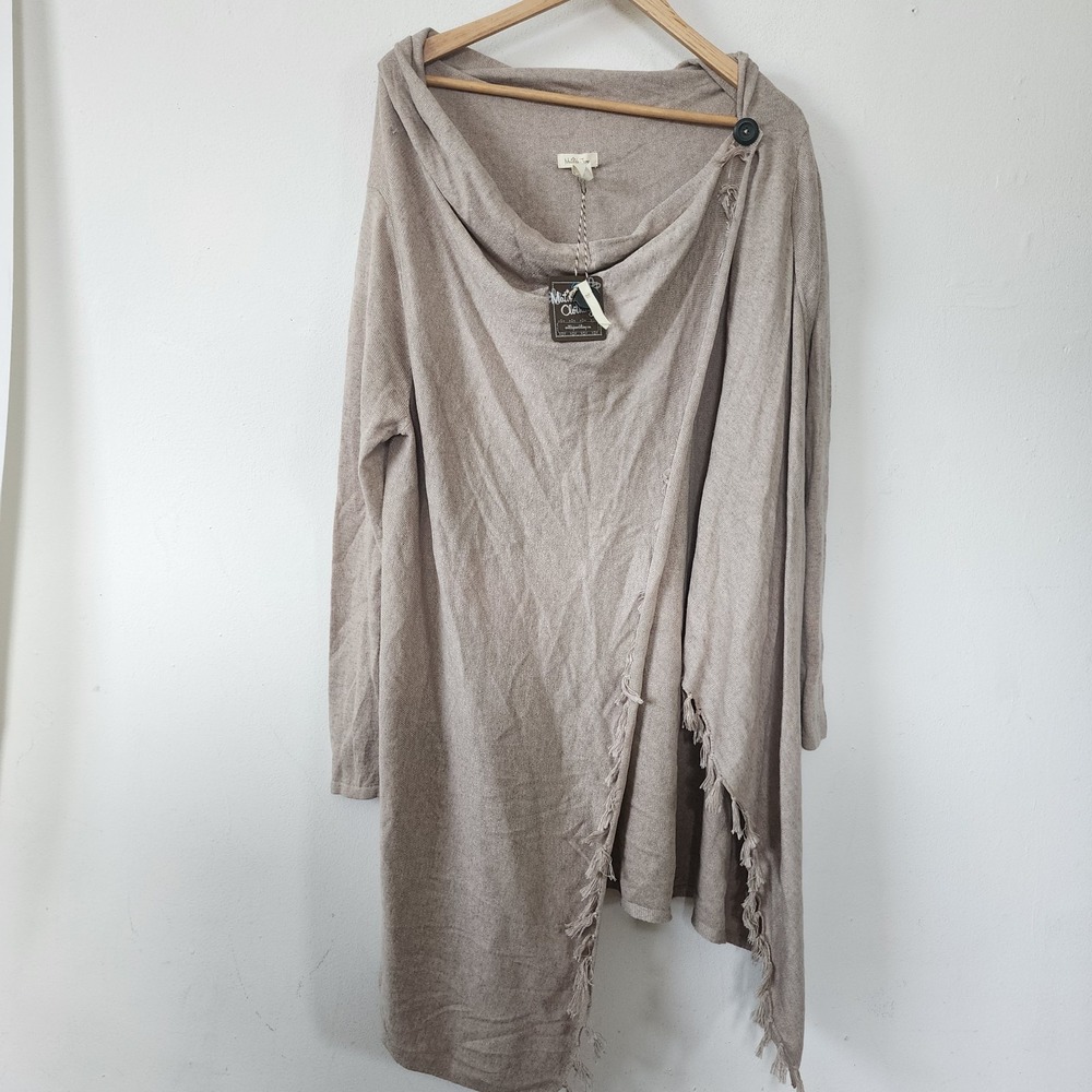 NWT Matilda Jane Large Wrap Shawl Brown